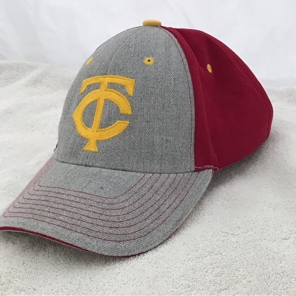Twin Cities "TC" University of Minnesota Snap Back Ball Cap - Picture 7 of 16